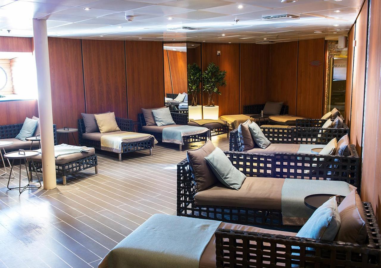 Viking Line Ferry Viking Cinderella - 2-night Cruise Stockholm-helsinki-stockholm  Stockholm