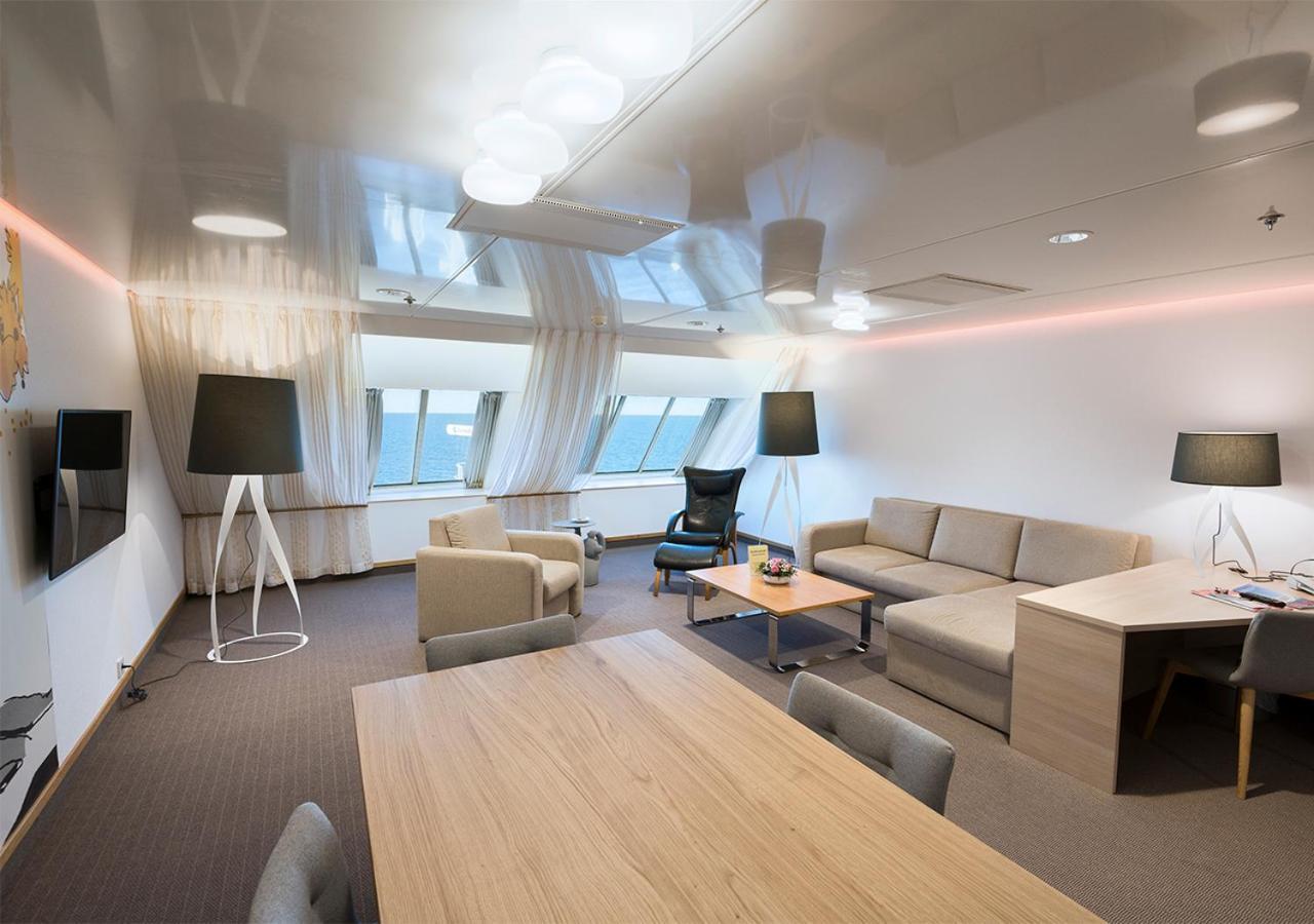 Viking Line Ferry Viking Cinderella - 2-night Cruise Stockholm-helsinki-stockholm 